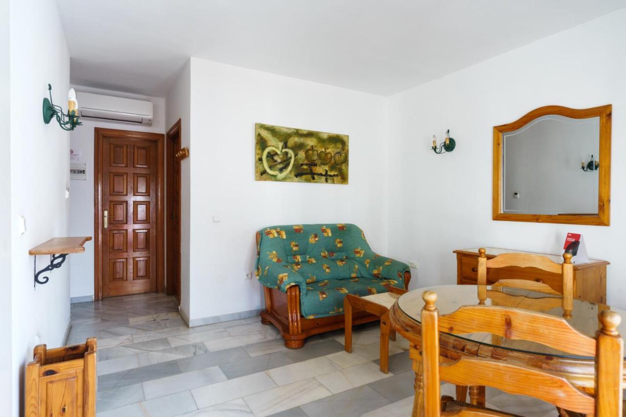 Apartamentos Pepe Mesa Нерха Экстерьер фото