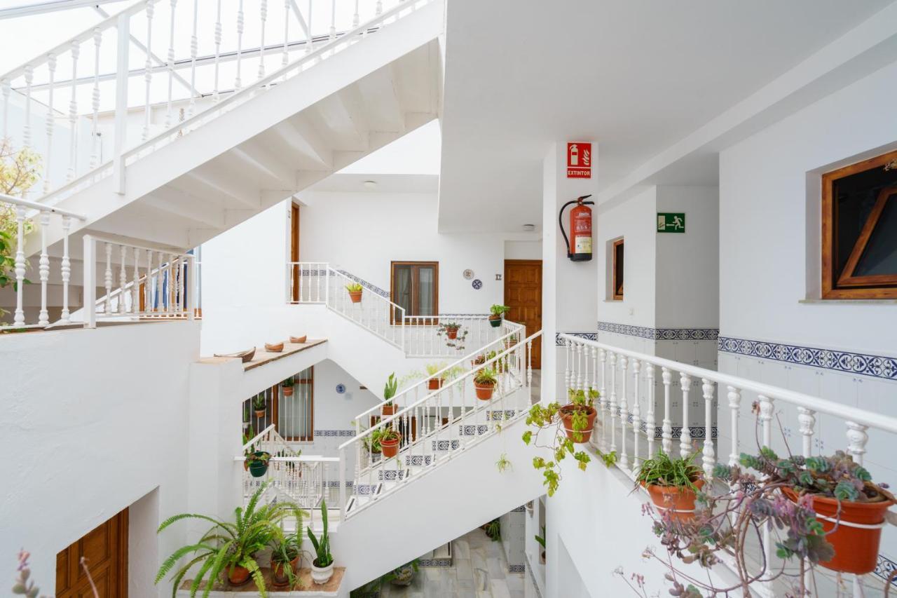 Apartamentos Pepe Mesa Нерха Экстерьер фото
