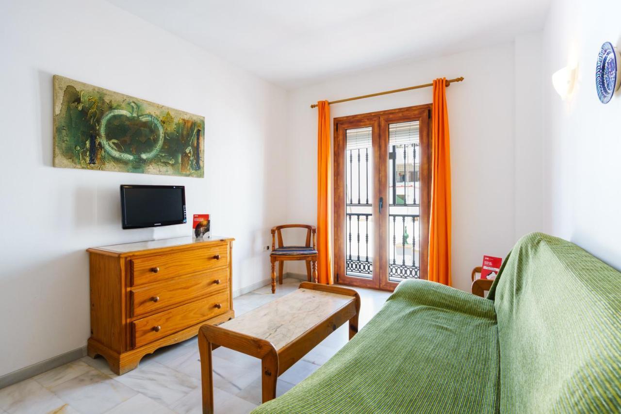 Apartamentos Pepe Mesa Нерха Экстерьер фото