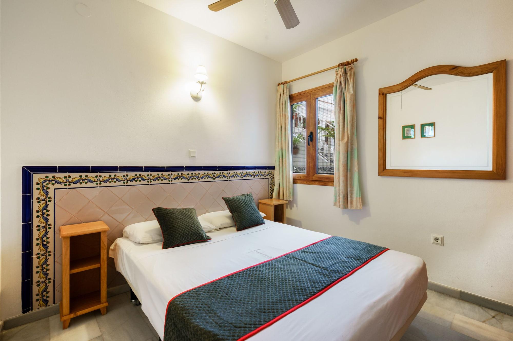 Apartamentos Pepe Mesa Нерха Экстерьер фото