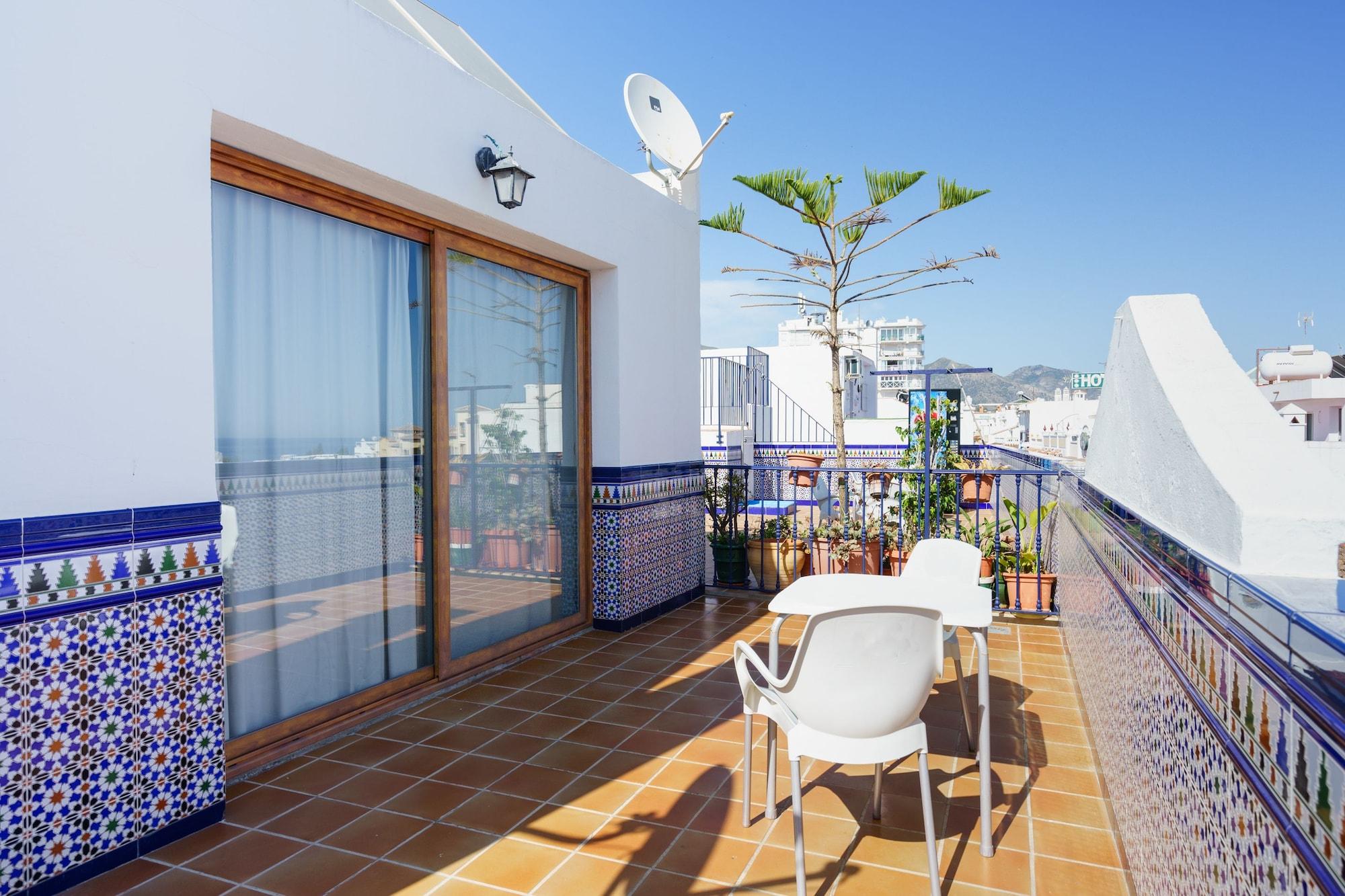 Apartamentos Pepe Mesa Нерха Экстерьер фото