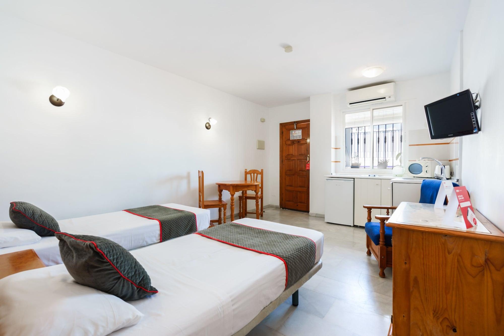 Apartamentos Pepe Mesa Нерха Экстерьер фото