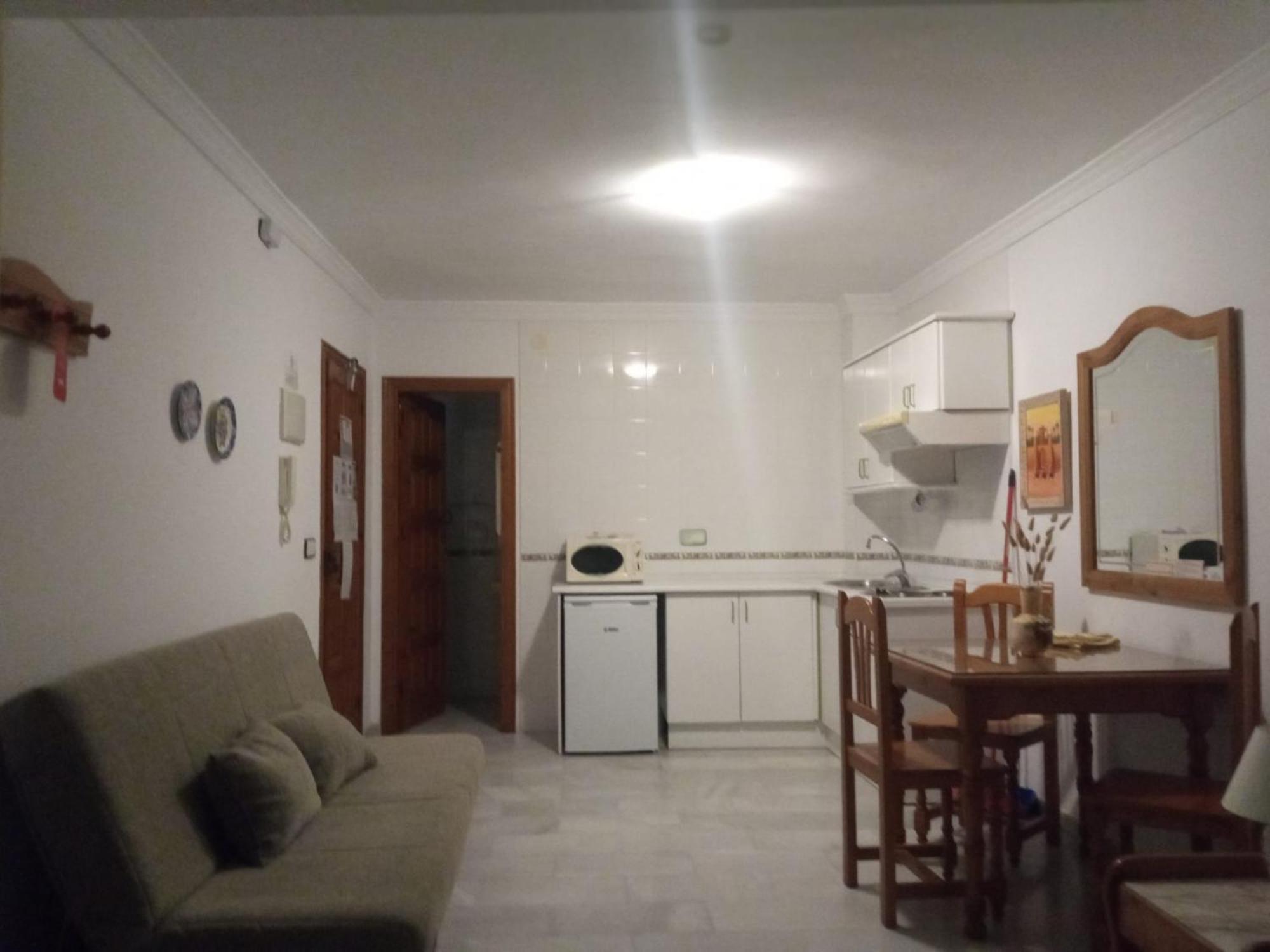 Apartamentos Pepe Mesa Нерха Экстерьер фото